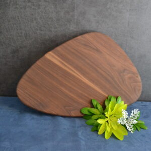 Al large Walnut chopping board for handmade wooden gifts by The Wooden Gem.