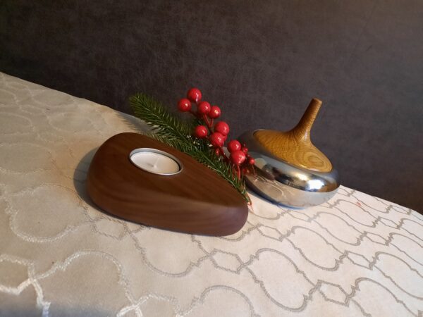 This large tealight holder makes for great handmade wooden gifts by The Wooden Gem.