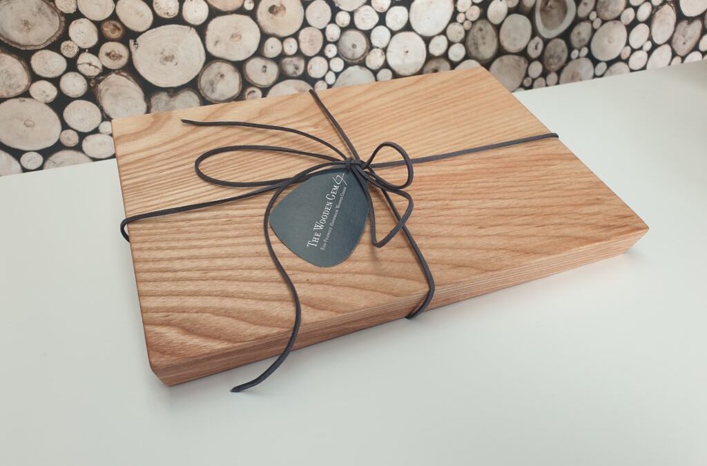 Why Are Handmade Wooden Chopping Boards The Best Option For Unique Wooden Gifts?
