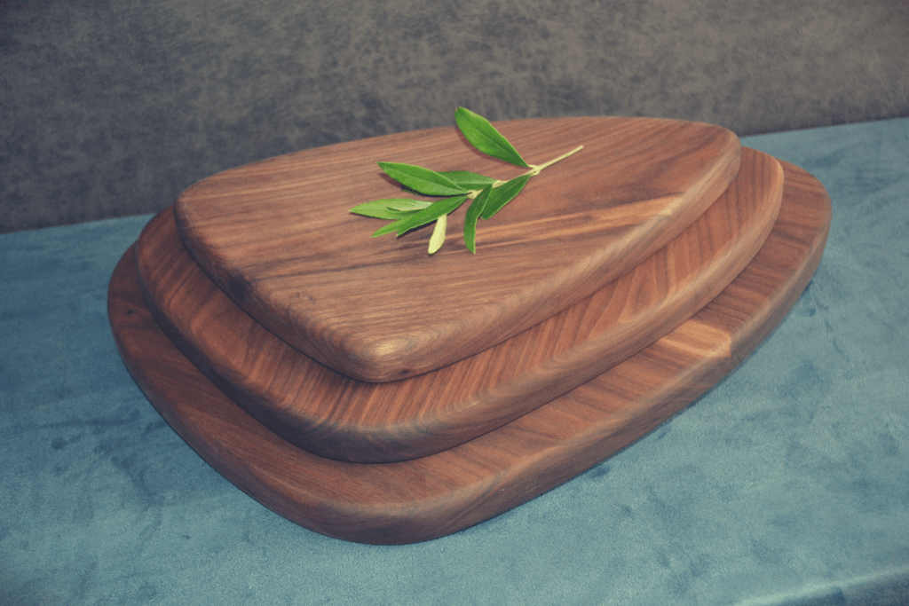handmade wooden chopping boards from The Wooden Gem