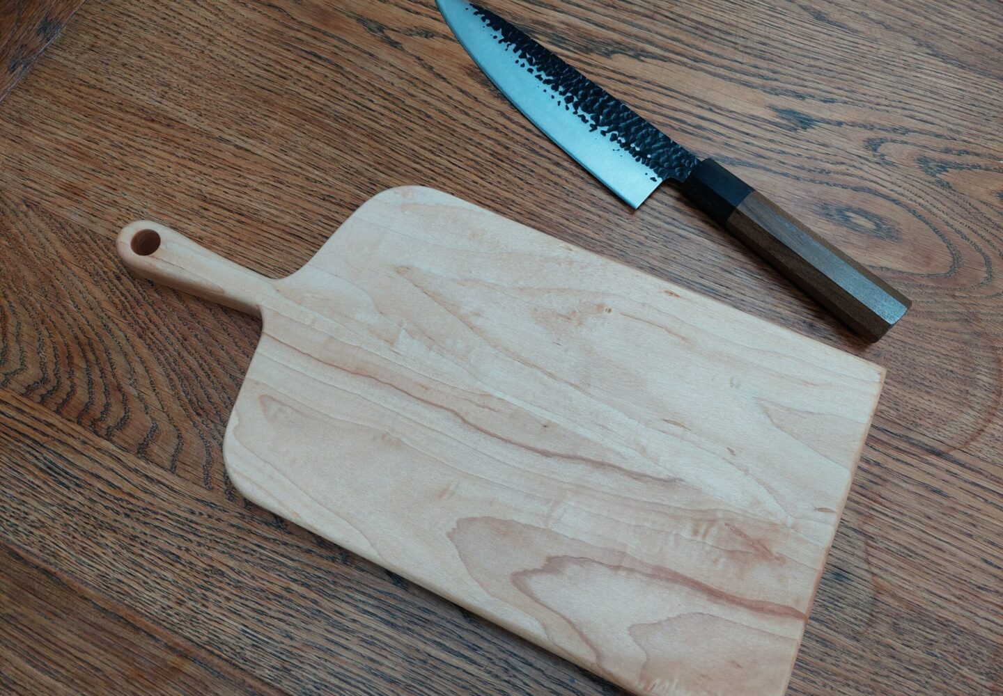 This is an eco friendly handmade wooden chopping board. maple chopping board by The Wooden Gem.